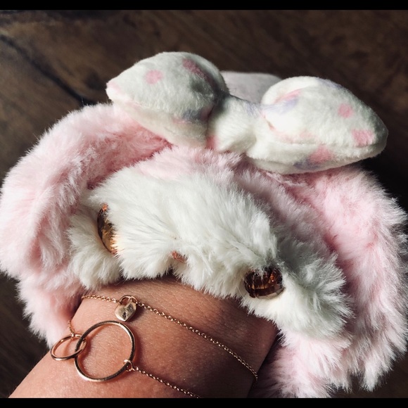 MY MELODY-RARE, Imported (NWT) Women’s Soft Mittens - Picture 6 of 11